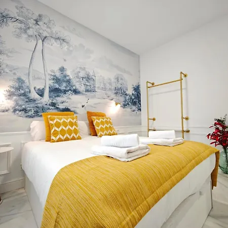 Cathedral Luxury Apartment Seville
