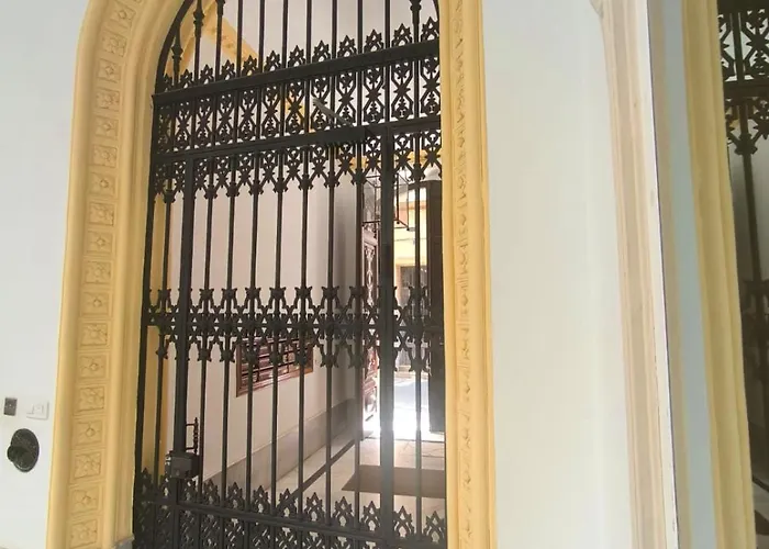 Cathedral Luxury Διαμέρισμα *